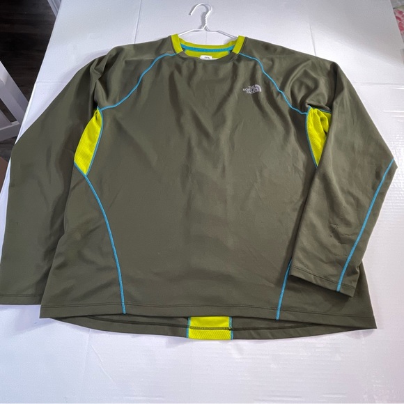 The North Face Other - The North Face Fleece long sleeve pullover men’s top XL